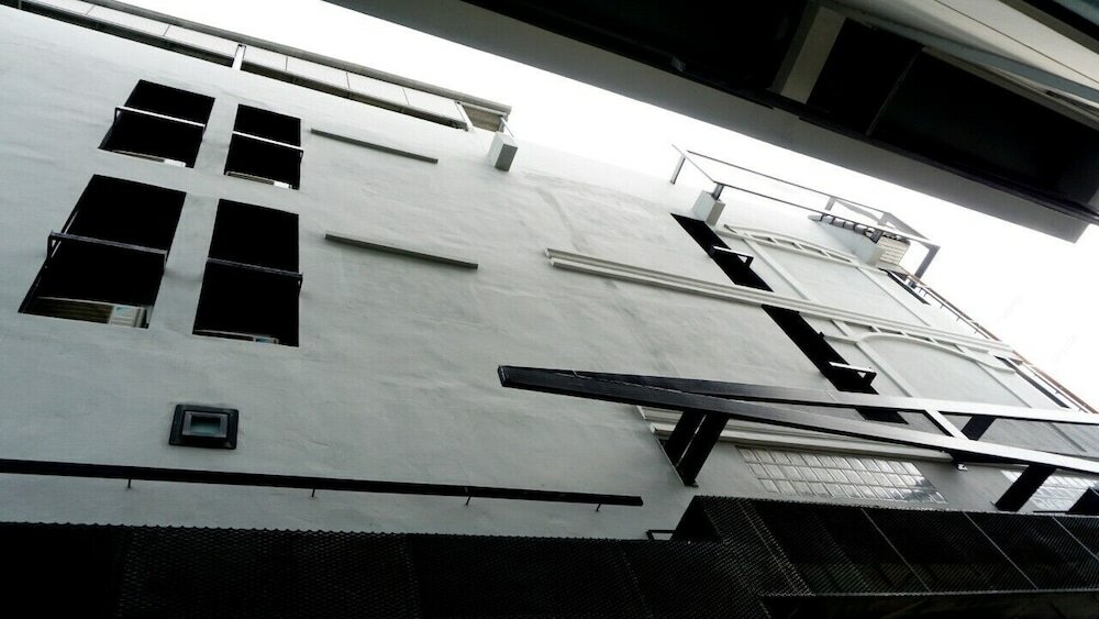 Фото B-Black Hotel Chonburi