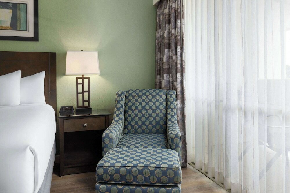 Фото Travelodge by Wyndham Monterey Bay