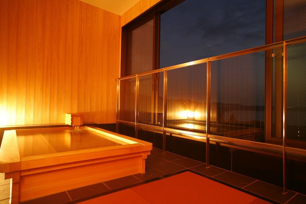 Фото Awaji Island Uzushio Onsen Umemaru