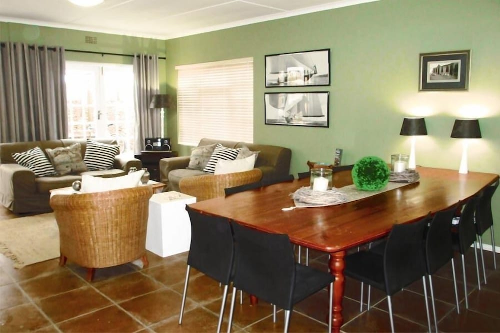 Фото 16 On Main Arniston