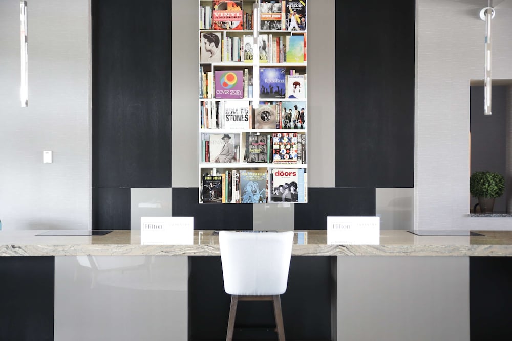 Фото The Rewind West Des Moines, Tapestry Collection by Hilton