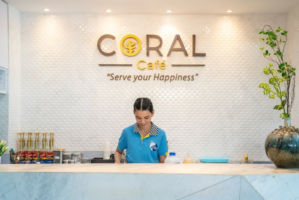 Фото Krabi SeaBass Hotel