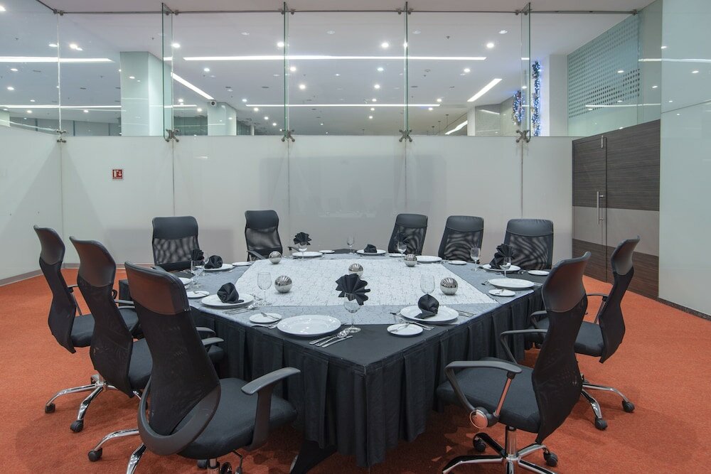 Фото Holiday Inn Mexico City - Plaza Universidad