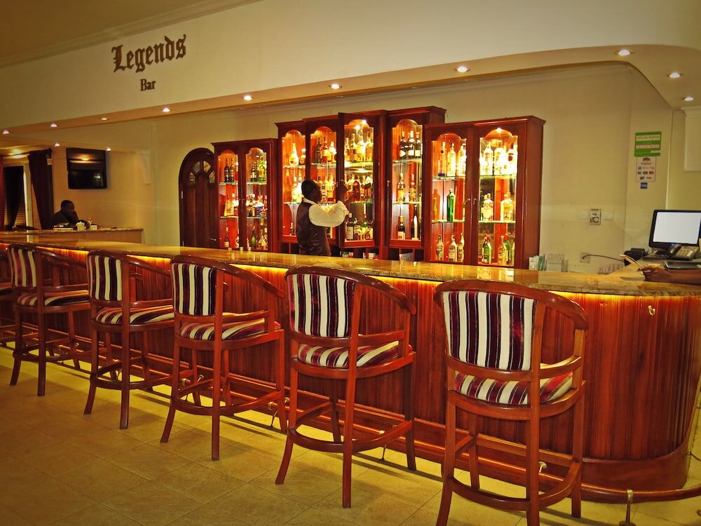 Фото Sovereign Hotel