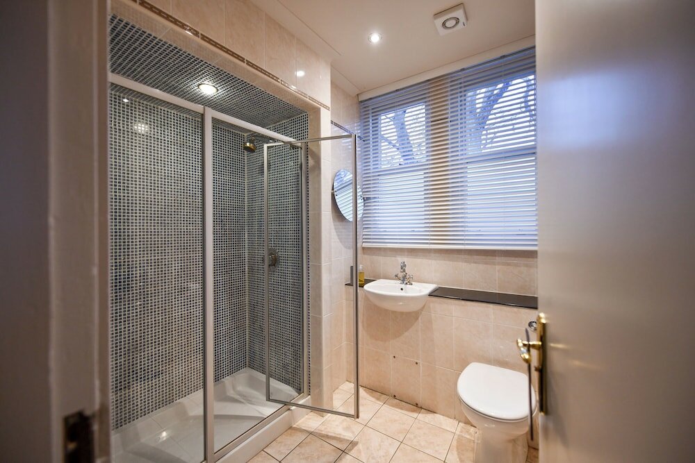 Фото Savoy Park Hotel