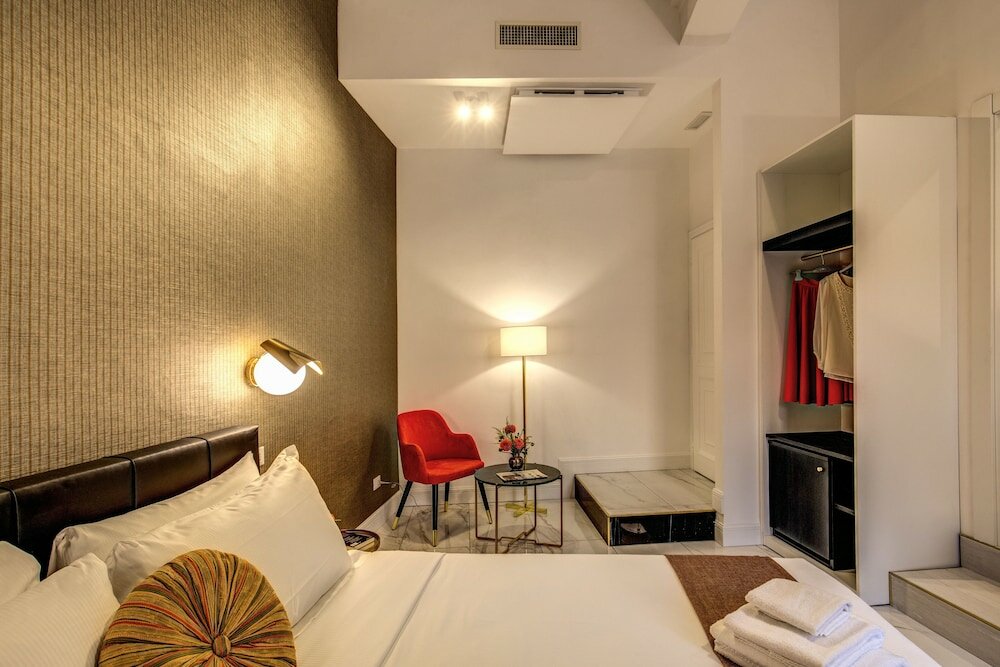 Фото Little Queen Pantheon Residence