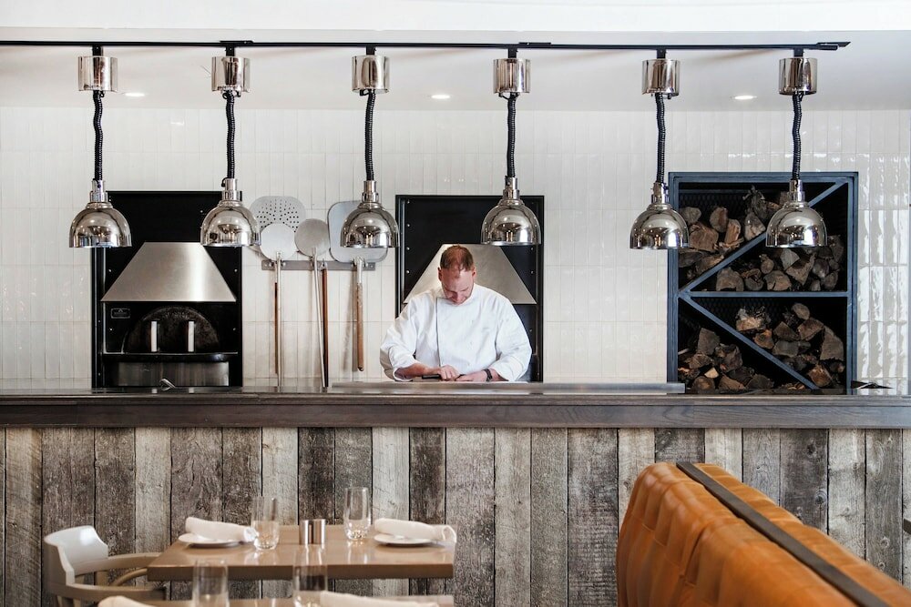 Фото Kananaskis Mountain Lodge, Autograph Collection