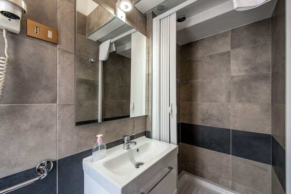 Фото Alessandro a San Pietro Best Bed