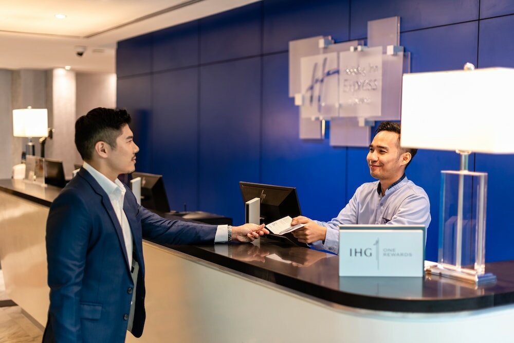 Фото Holiday Inn Express & Suites Johor Bahru