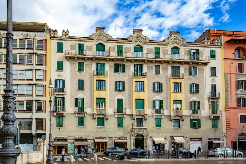 Фото отеля 2