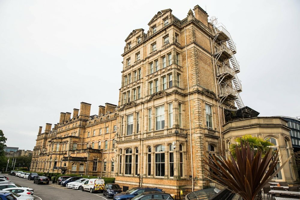 Фото Principal York