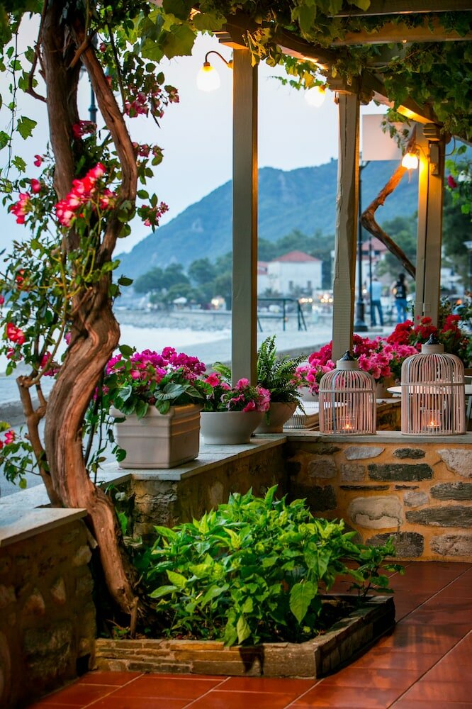 Фото Kenta Beach Hotel