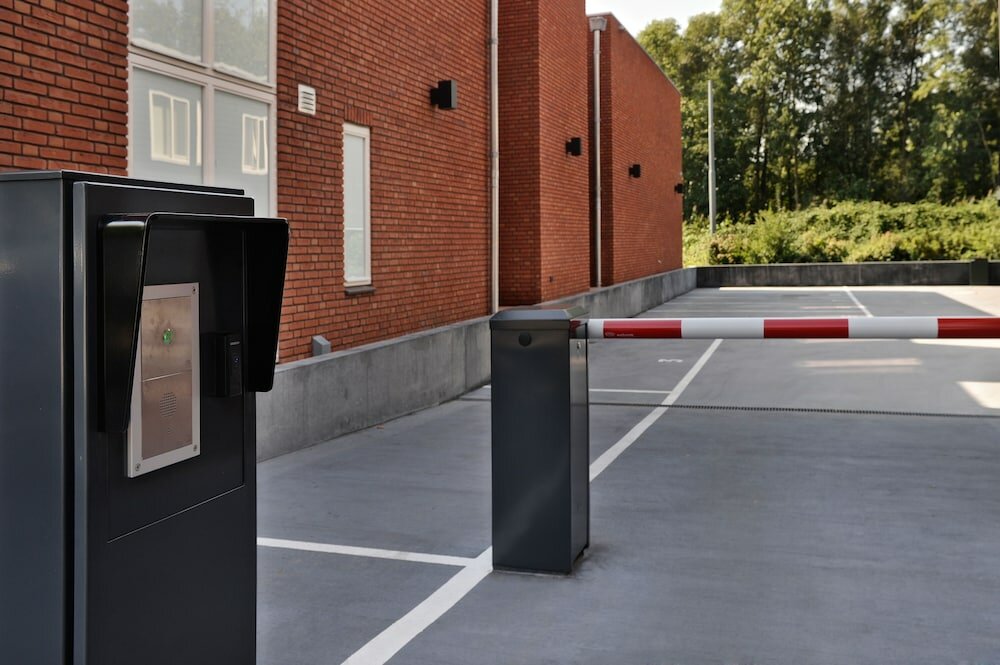 Фото Amsterdam Forest Hotel