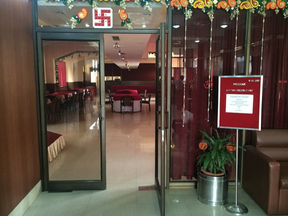 Фото Hotel Maiden Residency