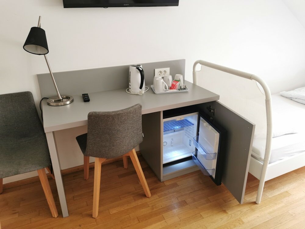 Фото Rooms Sincere 1830