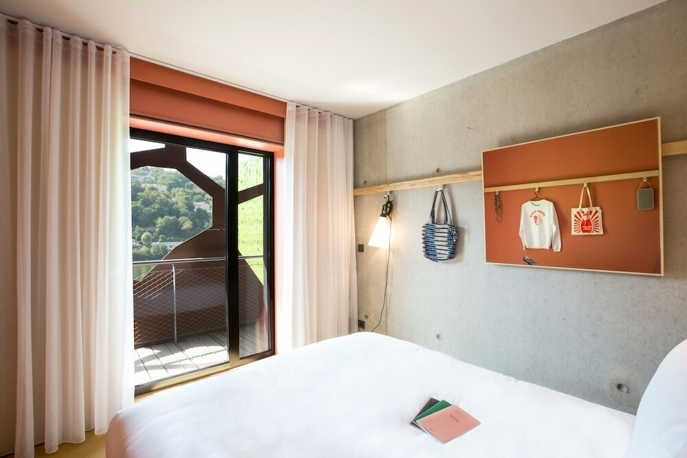 Фото Mob Hotel Lyon Confluence