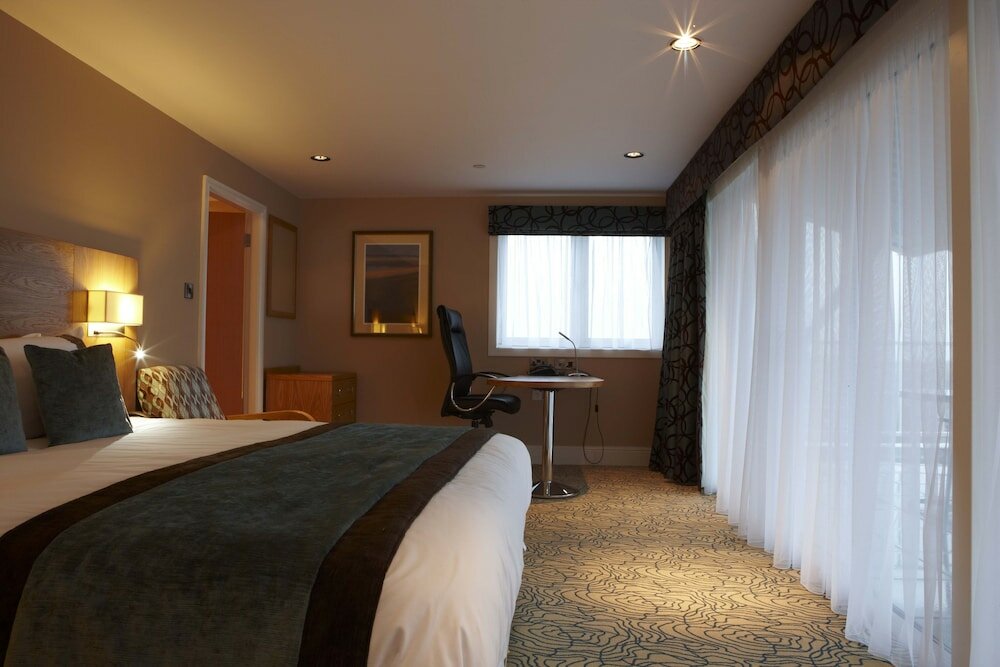 Фото Holiday Inn Kenilworth - Warwick, an Ihg Hotel