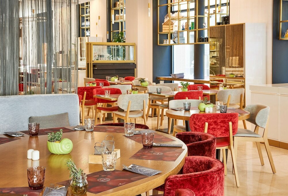 Фото Nh Collection Marseille