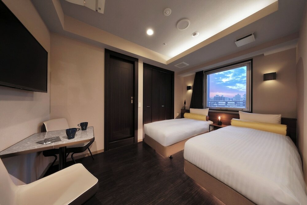 Фото Tanimachi Luxe Hotel