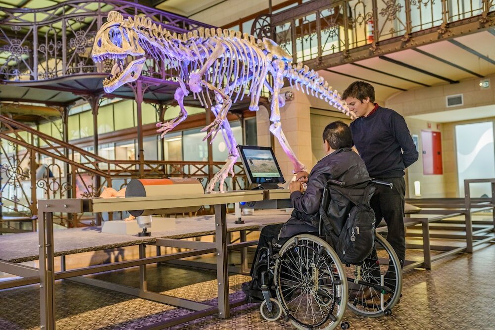 Фото First Euroflat Hotel