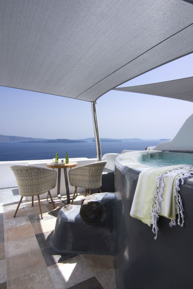 Фото Secret Legend Suites