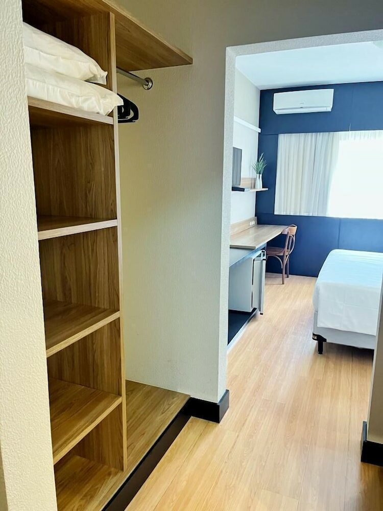 Фото Cambirela Hotel