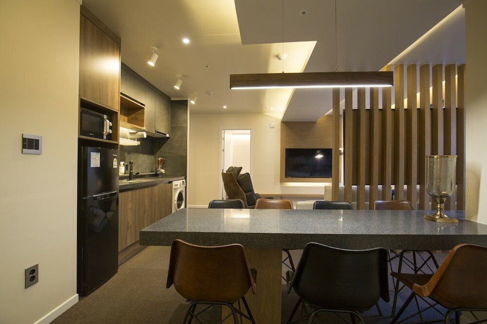 Фото Uh Suite The Jongno