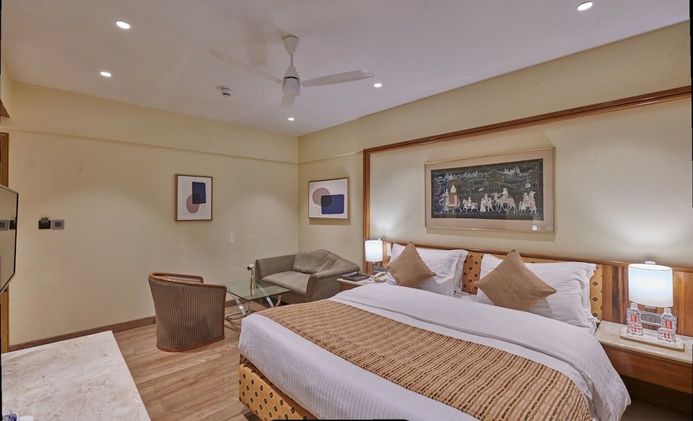 Фото Regent Hotel Andheri