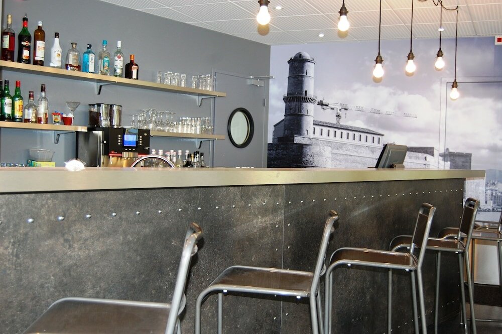 Фото ibis Styles Marseille Provence Aéroport