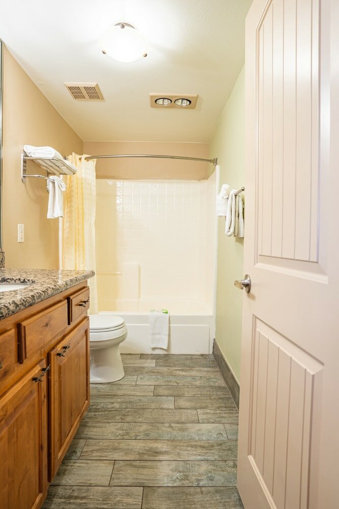 Фото Pioneer Lodge