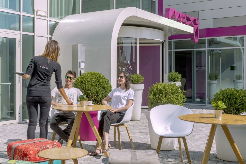 Фото Moxy Milan Linate Airport