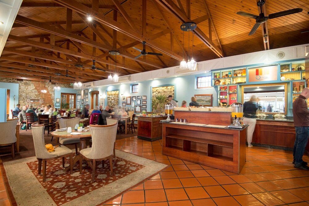 Фото The Portswood Hotel