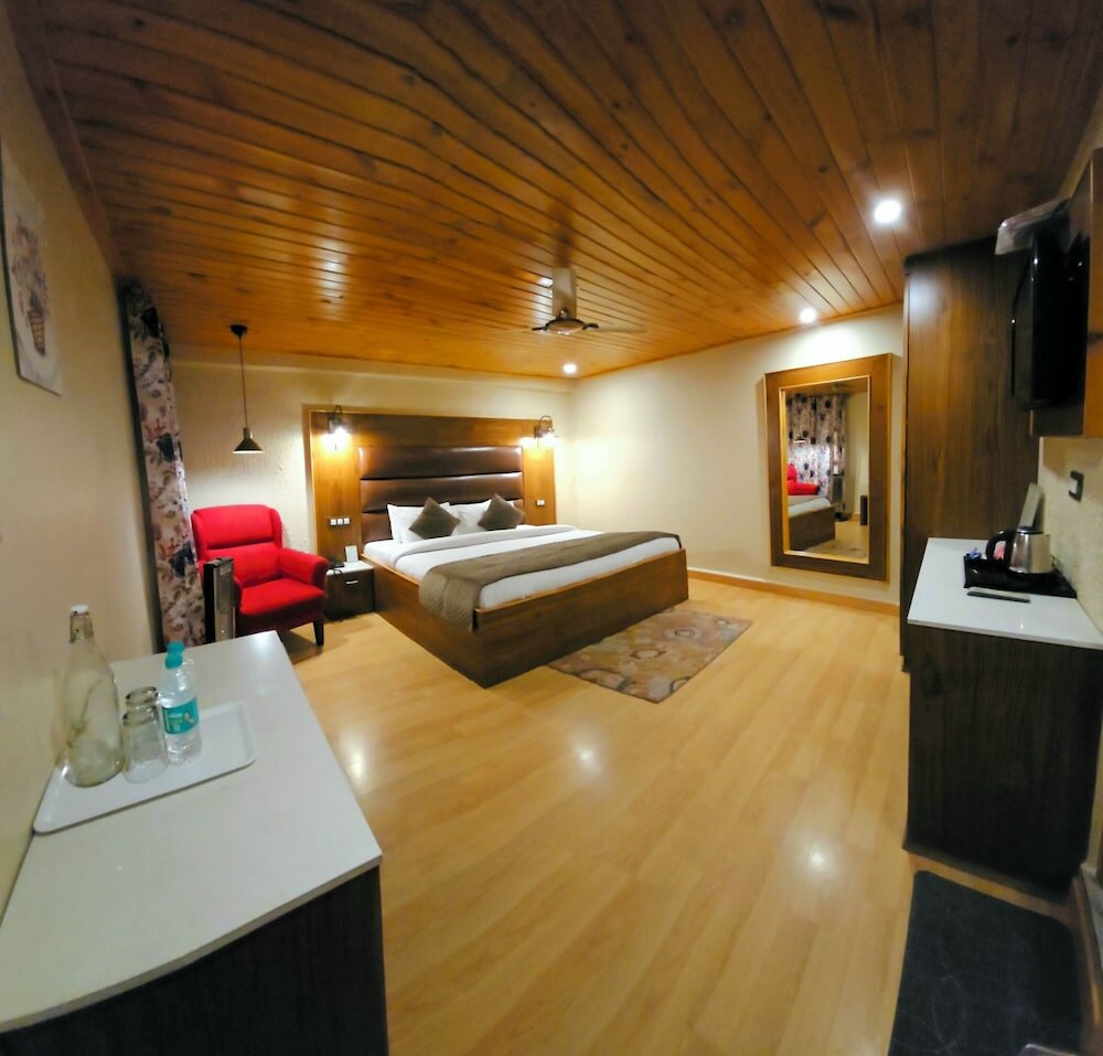 Фото Hotel Mongas