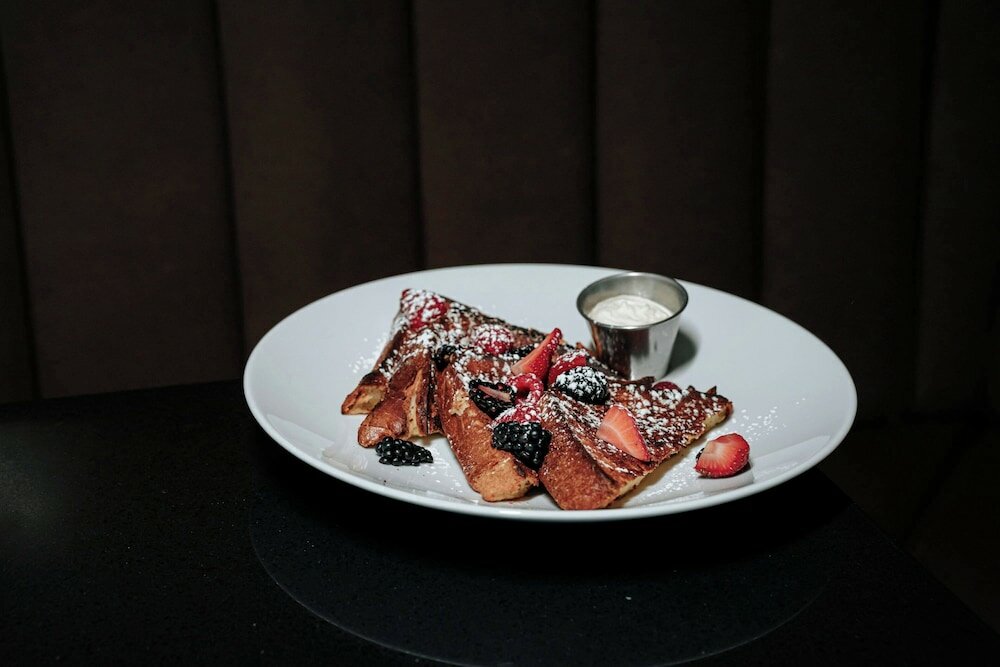 Фото The Westin Wall Centre, Vancouver Airport