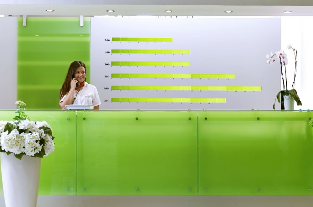 Фото Отель Atrium