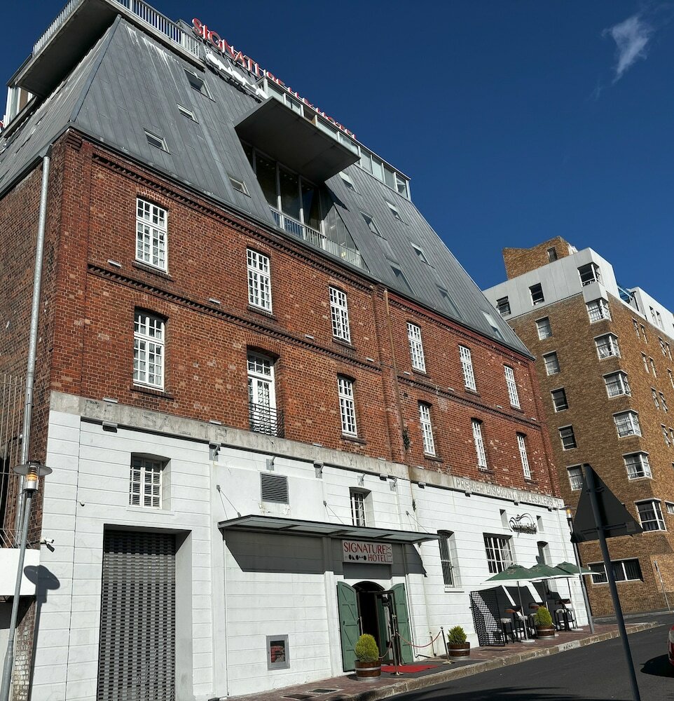 Фото Onomo Hotel Waterfront 