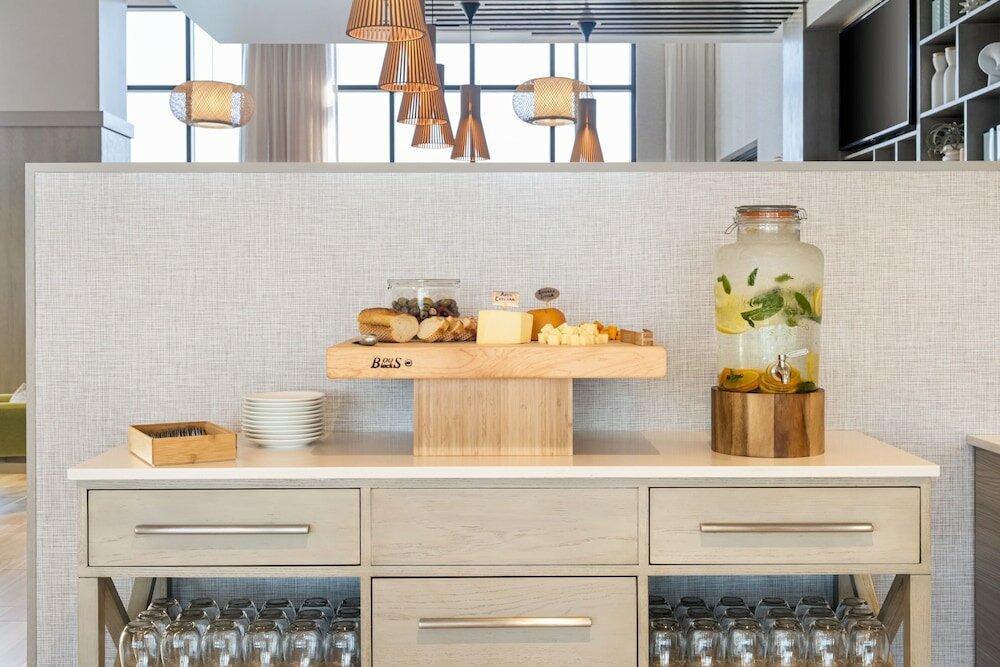 Фото Element San Jose Airport