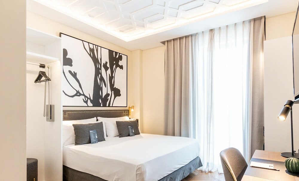 Фото L&h Gran VIA Valencia