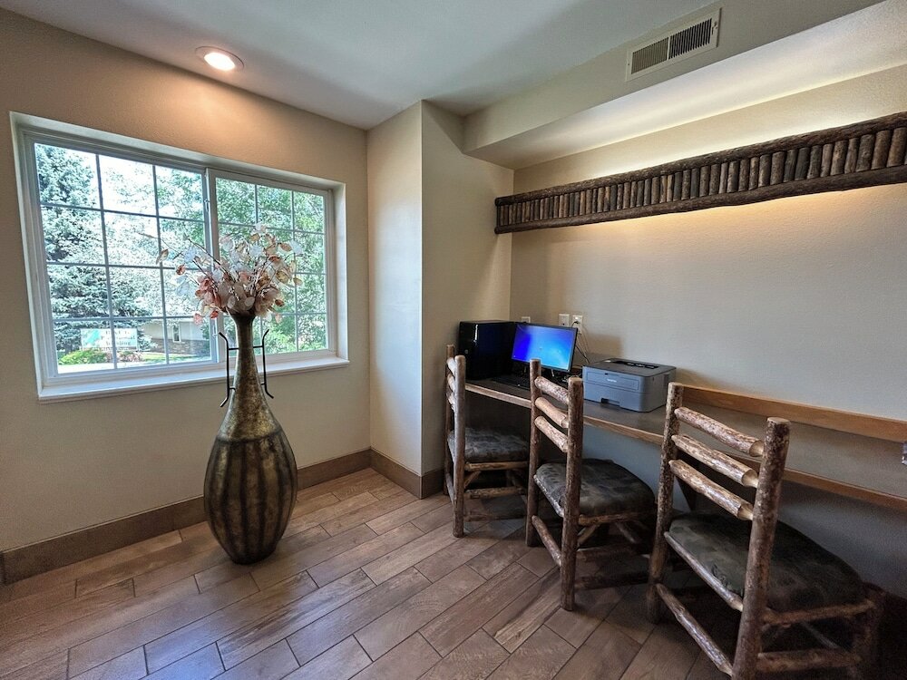 Фото Microtel Inn & Suites by Wyndham Bozeman