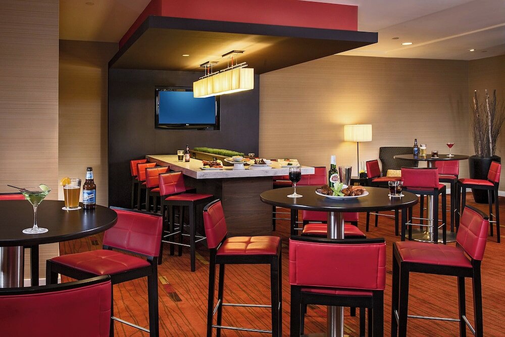 Фото Courtyard by Marriott Arlington Crystal City/Reagan National
