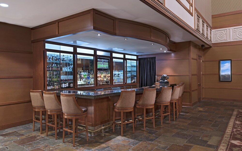 Фото Eaglewood Resort and SPA