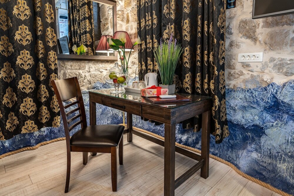 Фото Heritage Palace Varos - Mag Quaint & Elegant Boutique Hotels