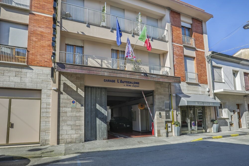 Фото Hotel Lupori