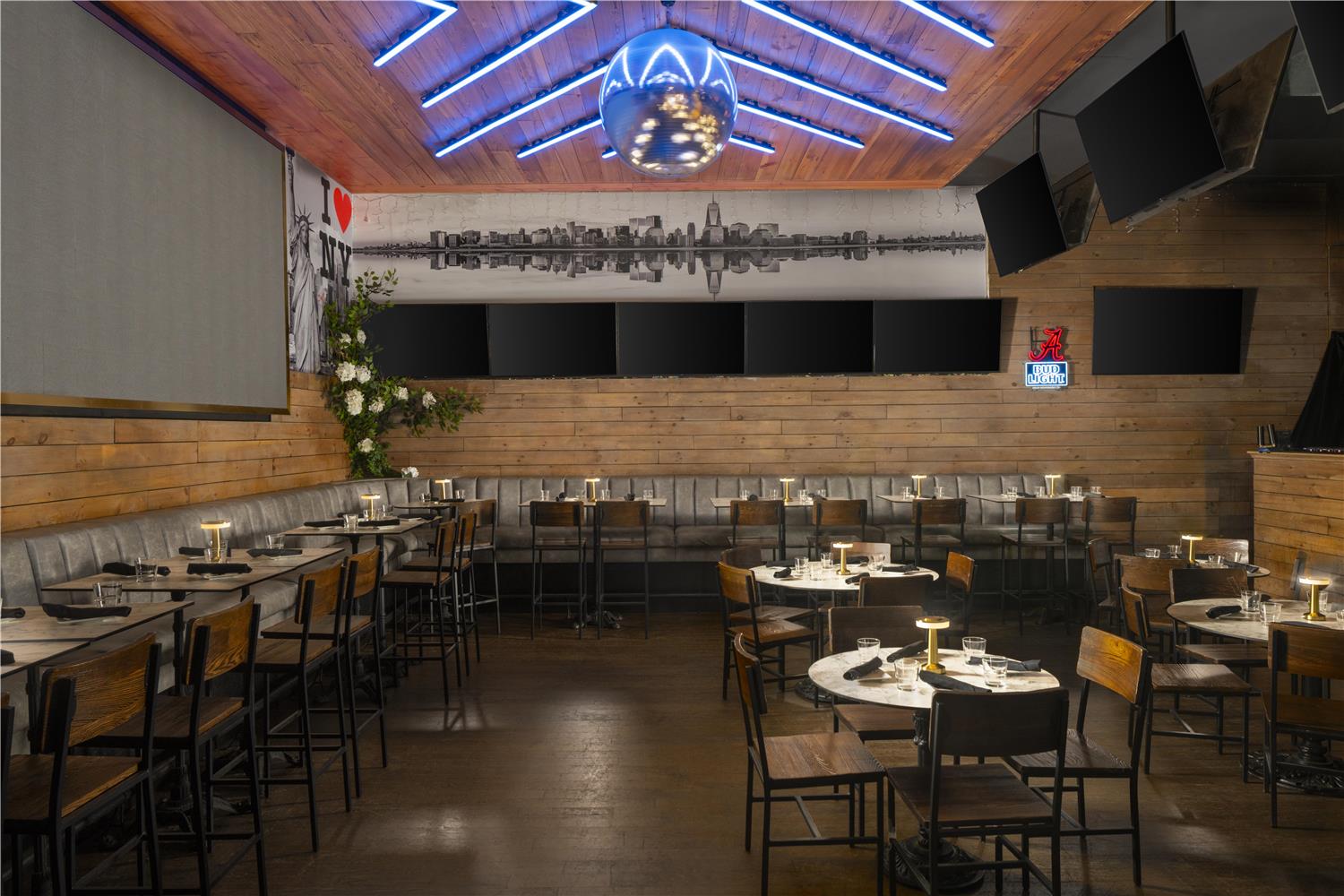 Фото Hilton Garden Inn New York/Midtown Park Avenue