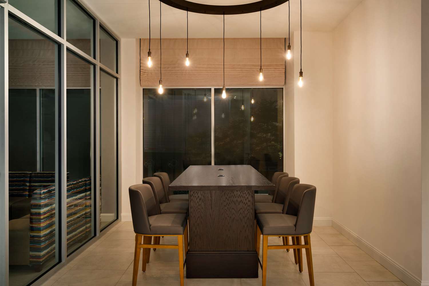 Фото Hilton Garden Inn New York Times Square South