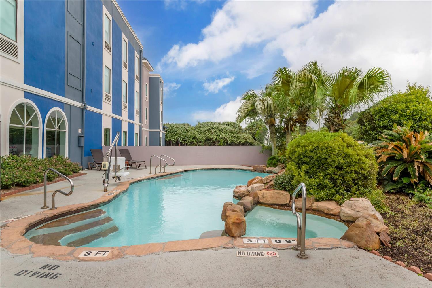 Фото Comfort Inn & Suites FM1960-Champions