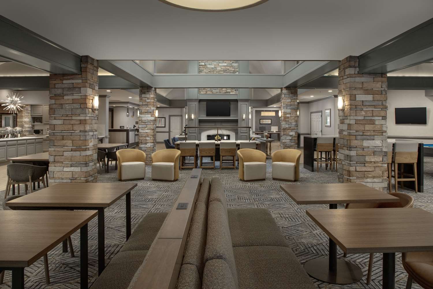 Фото Homewood Suites by Hilton Alexandria