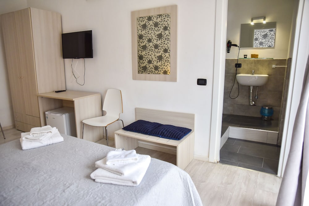 Фото Mirosa Bed and Breakfast