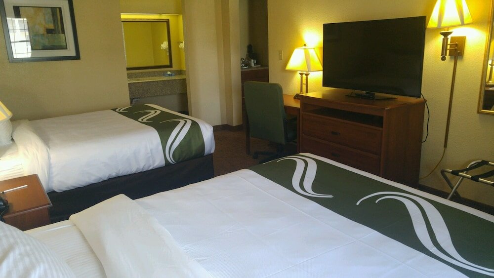 Фото Quality Inn & Suites Covington