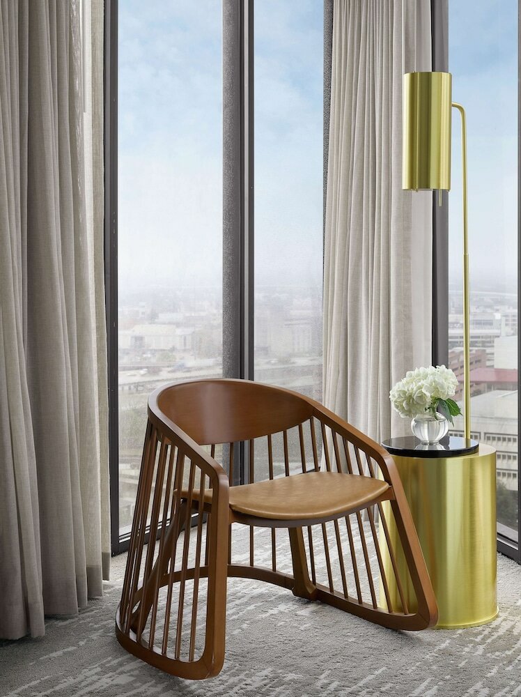 Фото C. Baldwin, Curio Collection by Hilton